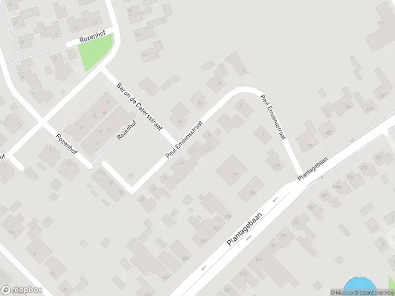 Brandweer met grote spoed naar de Paul Emsensstraat in Wouwse Plantage vanwege gebouwbrand