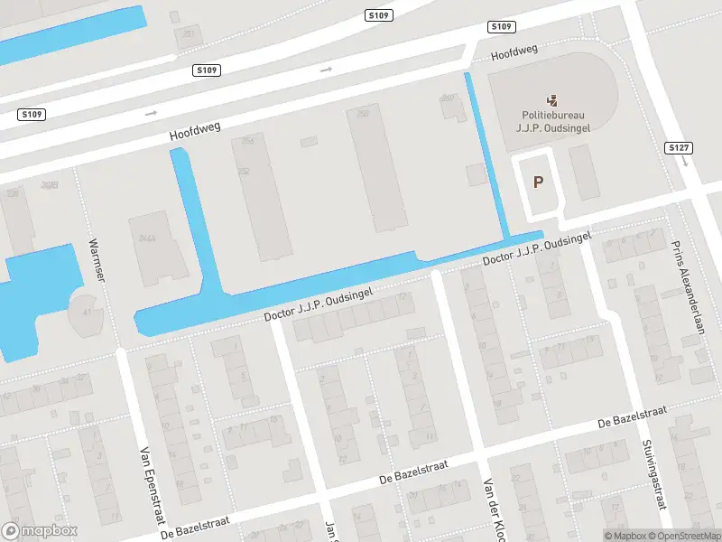 Ambulance met grote spoed naar de Dr. J.J.P. Oudsingel in Rotterdam