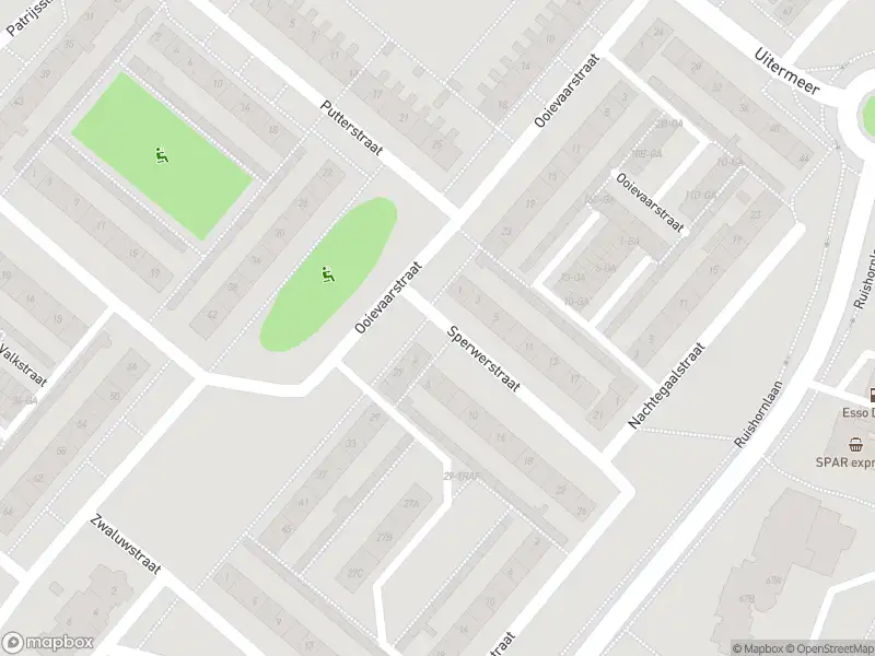 Ambulance met gepaste spoed naar de Sperwerstraat in Lisse