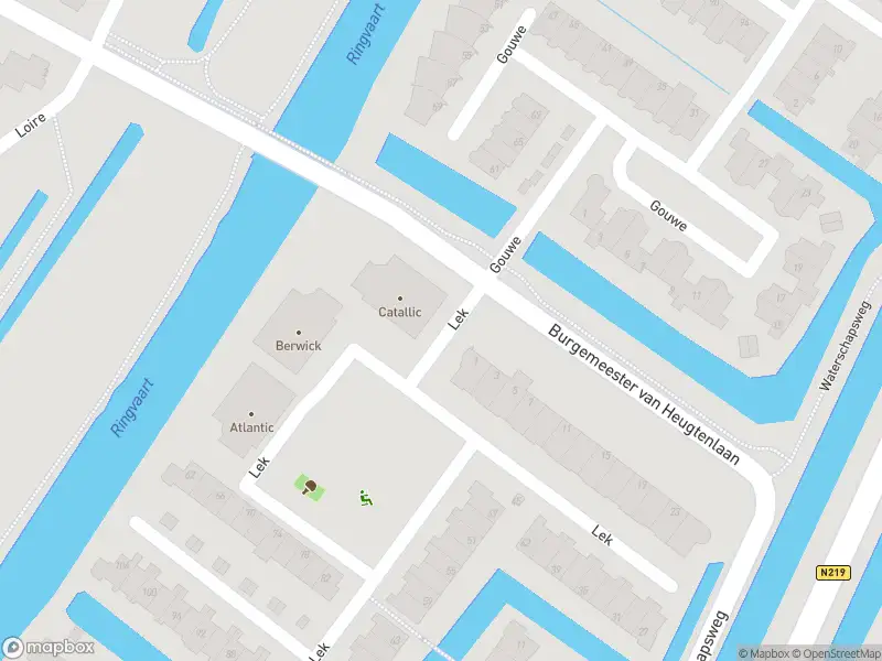 Ambulance met gepaste spoed naar de Lek in Nieuwerkerk aan den IJssel