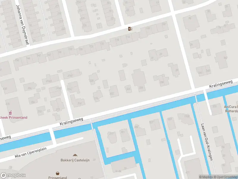 Ambulance met grote spoed naar de Kralingseweg in Rotterdam