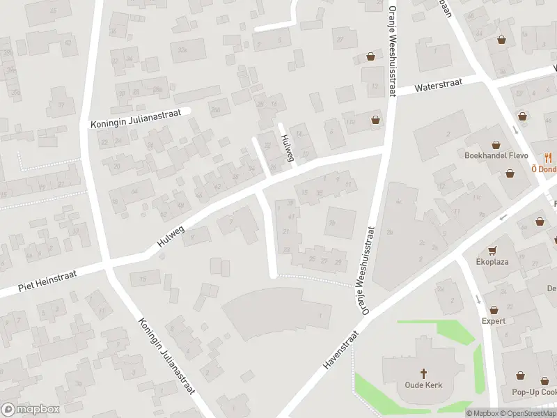 Brandweer met grote spoed naar de Oranjehof in Huizen vanwege reanimatie