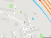 Ambulance met gepaste spoed naar de Oosterse tuin in Rotterdam