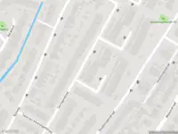 Brandweer met grote spoed naar de Goudenregenstraat in Monster vanwege voertuigbrand