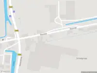 Ambulance met grote spoed naar de Boomdijk in Numansdorp