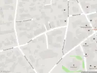 Brandweer met grote spoed naar de Oranjehof in Huizen vanwege reanimatie