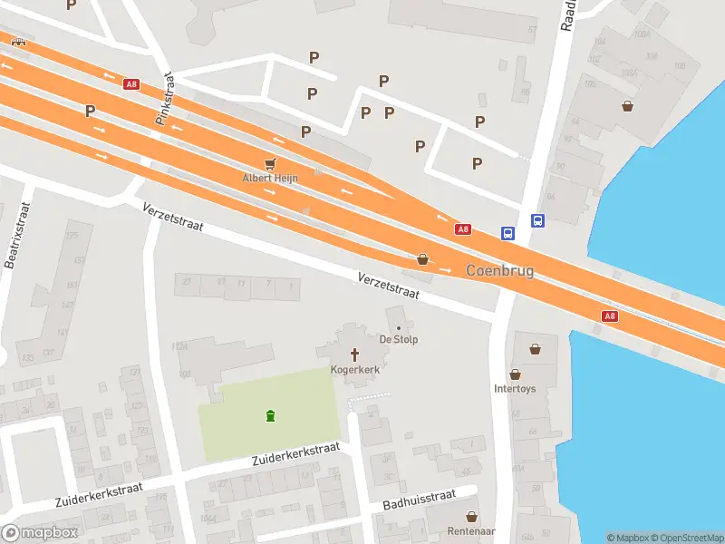 Ambulance naar de Verzetstraat in Koog aan de Zaan