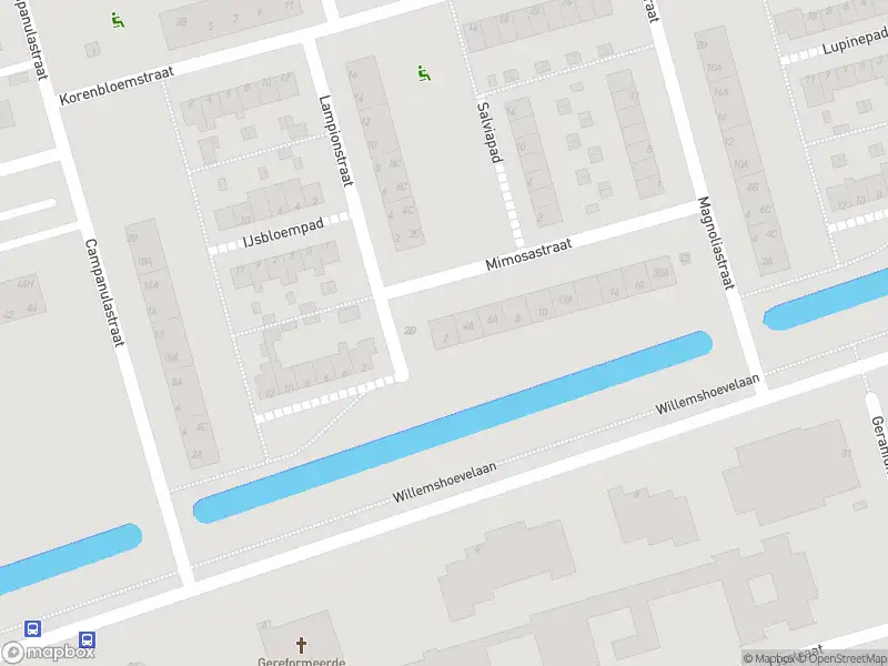 Ambulance met gepaste spoed naar de Mimosastraat in Spijkenisse