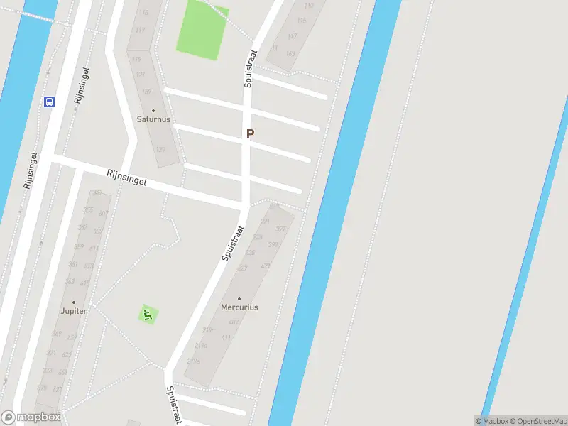 Ambulance met grote spoed naar de Spuistraat in Ridderkerk