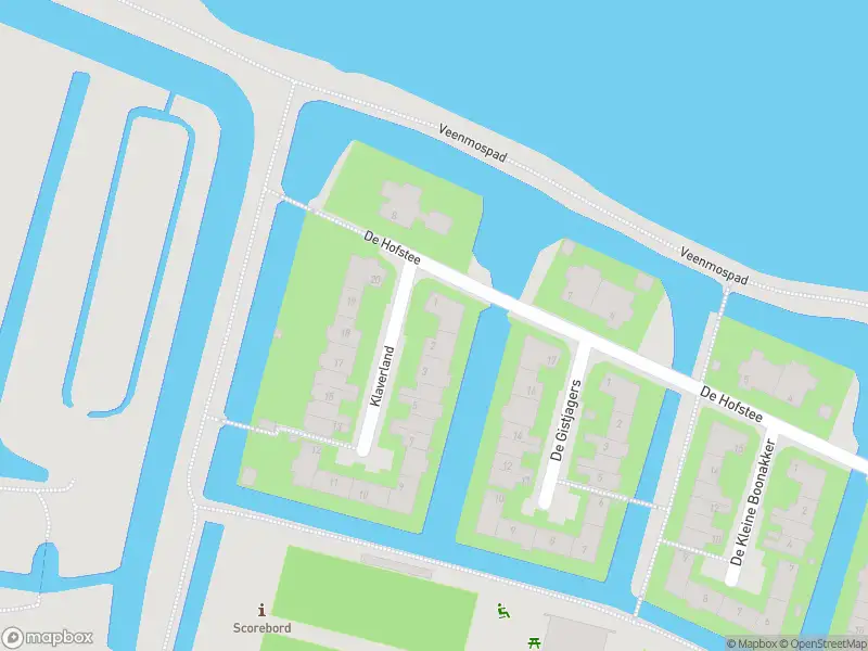 Ambulance met grote spoed naar de Klaverland in Wormer