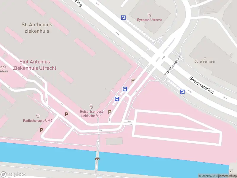 Brandweer met grote spoed naar de Knopstraat in Utrecht vanwege gebouwbrand