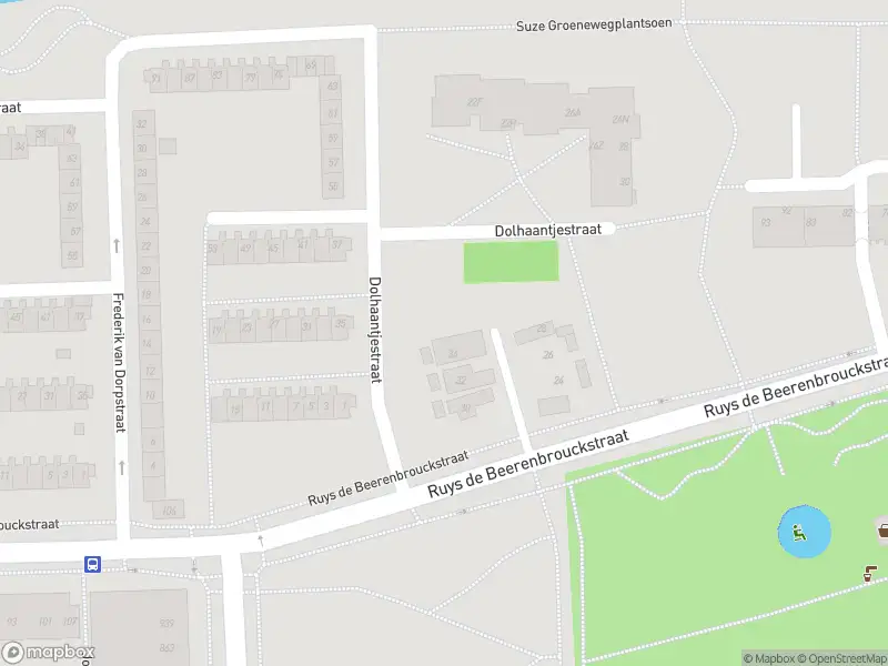 Ambulance met grote spoed naar de Suze Groenewegplantsoen in Amsterdam