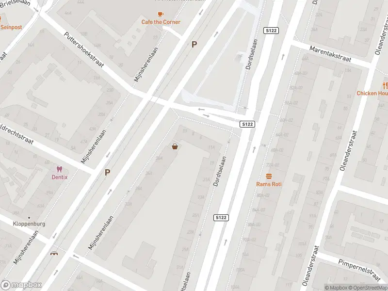 Ambulance met grote spoed naar de Mijnsherenlaan in Rotterdam