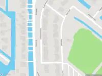 Ambulance met gepaste spoed naar de Grindweg in Rotterdam