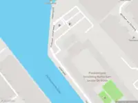 Ambulance met grote spoed naar de Prof. Jonkersweg in Rotterdam