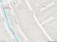 Brandweer met gepaste spoed naar de Kruissingel in Roggel vanwege afhijsen patient