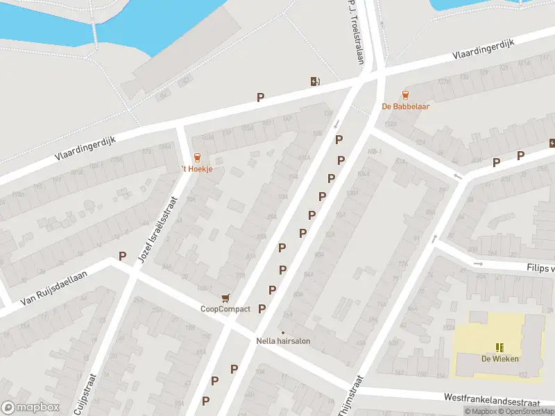 Ambulance met grote spoed naar de Rembrandtlaan in Schiedam