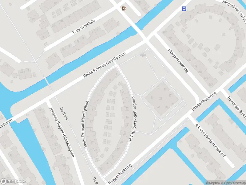 Ambulance met gepaste spoed naar de Helena Theodora Kuipers-Rietbergtuin in Heerhugowaard