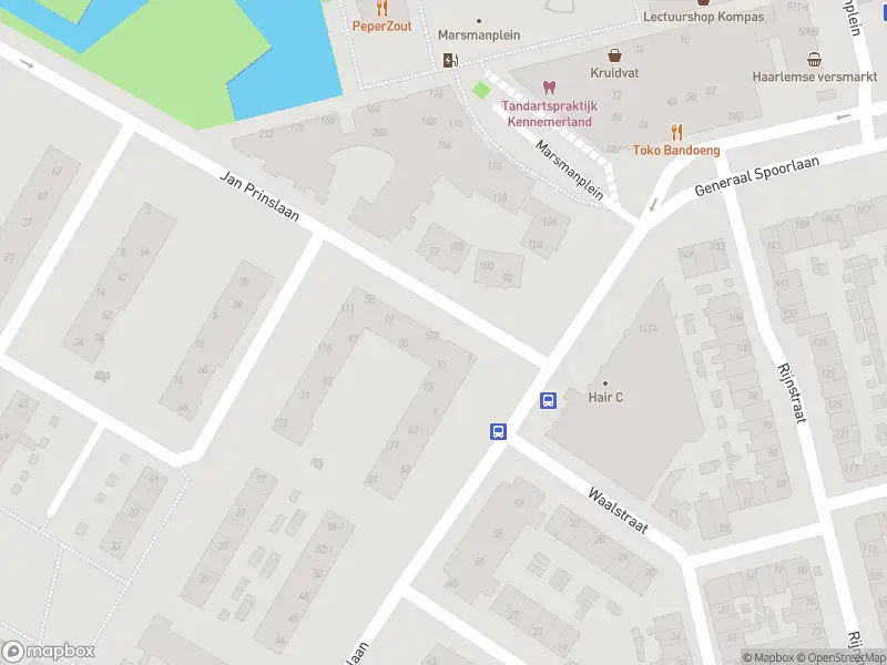 Ambulance met gepaste spoed naar de Jan Prinslaan in Haarlem