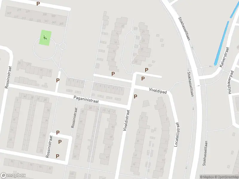 Brandweer met gepaste spoed naar de Paganinihof in Tilburg vanwege een buitenbrand