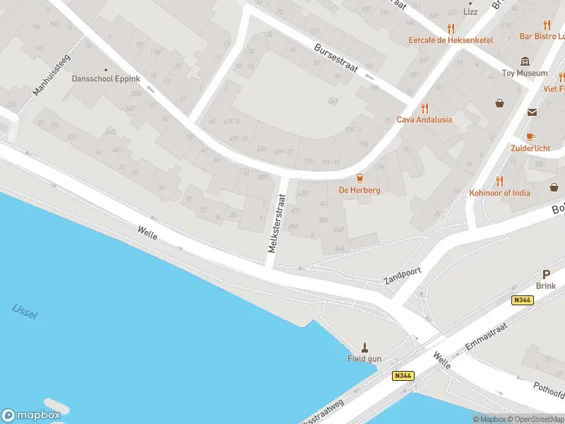 Brandweer met gepaste spoed naar de Melksterstraat in Deventer vanwege een liftopsluiting