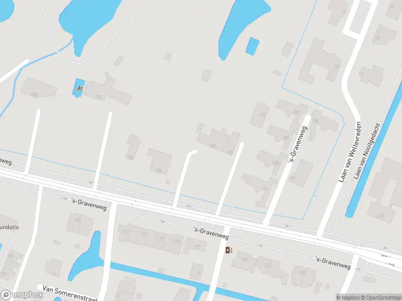 Ambulance met grote spoed naar de 's-Gravenweg in Rotterdam