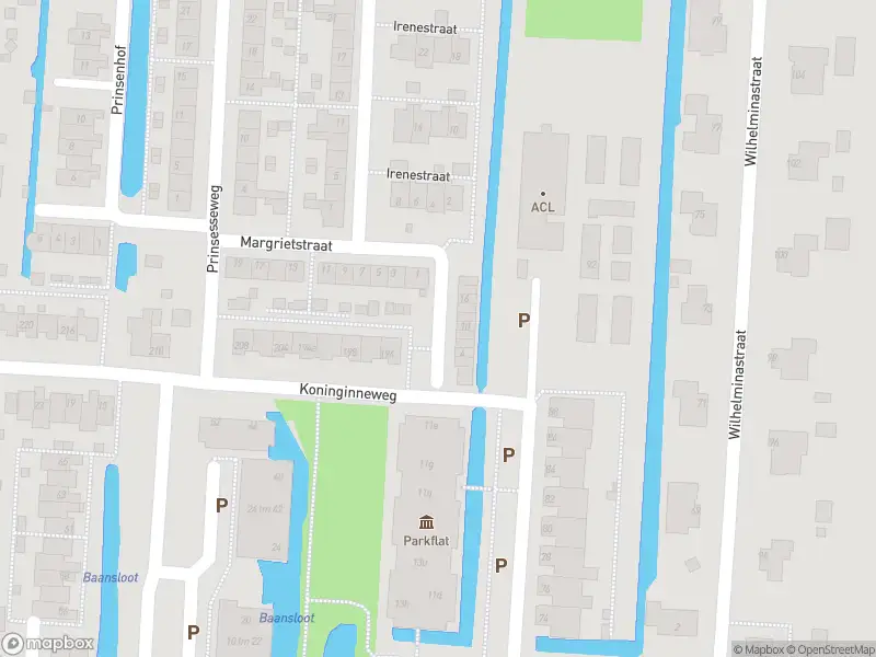 Ambulance met grote spoed naar de Margrietstraat in Lekkerkerk