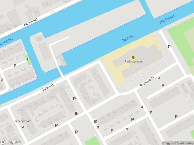 Ambulance met grote spoed naar de Potgieterstraat in Maassluis