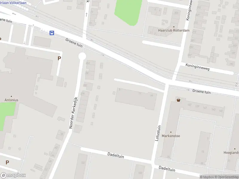 Ambulance met grote spoed naar de Lotustuin in Rotterdam