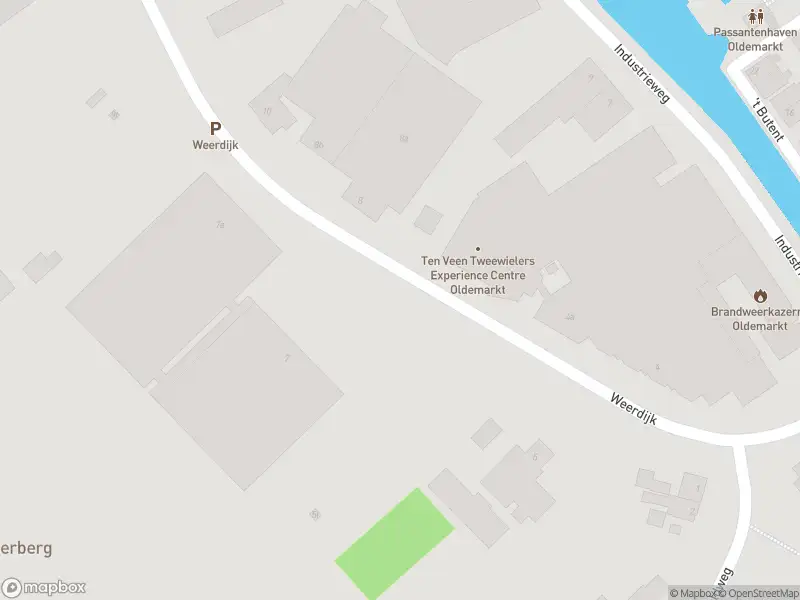 Politie naar de Weerdijk in Oldemarkt vanwege aanrijding met letsel