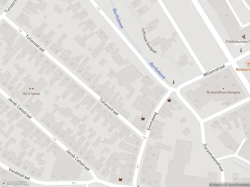 Brandweer met gepaste spoed naar de Emmaweg in Hengelo vanwege stormschade