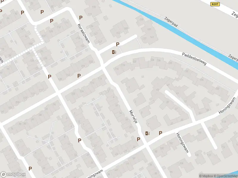 Ambulance met grote spoed naar de Morielje in Alphen aan den Rijn