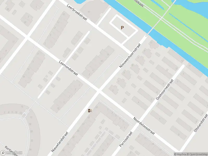 Ambulance met grote spoed naar de Nieuwenhoornstraat in Zoetermeer