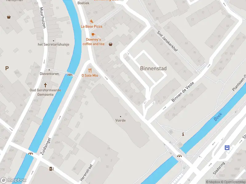 Brandweer met gepaste spoed naar de Sint Andriesstraat in Amersfoort