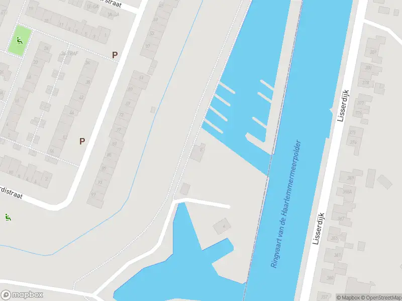 Ambulance met grote spoed naar de Jachthavendam in Lisse