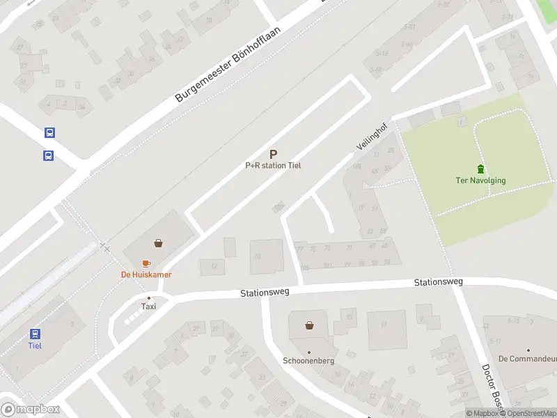 Brandweer met gepaste spoed naar de Stationsweg in Tiel