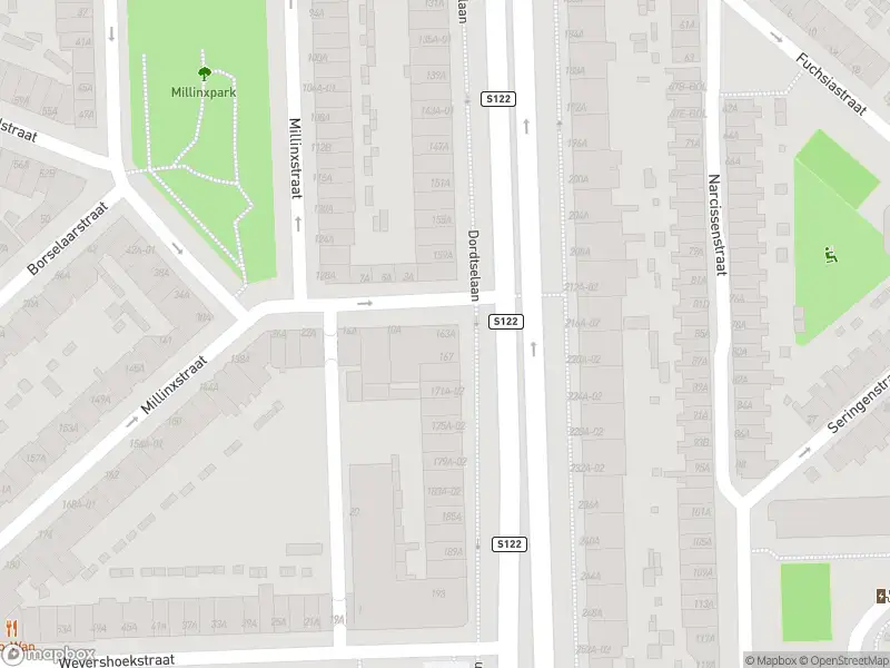 Ambulance met grote spoed naar de Dordtselaan in Rotterdam