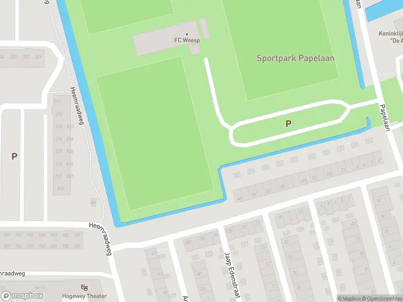 Ambulance met gepaste spoed naar de Heemraadweg in Weesp