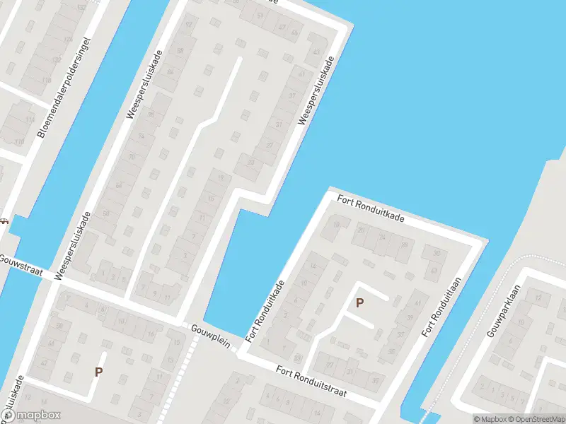 Brandweer met gepaste spoed naar de Korte Muiderweg in Weesp vanwege stankoverlast