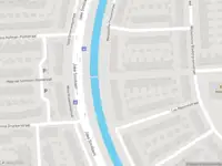 Ambulance met grote spoed naar de Jeltje de Bosch Kemperstraat in Spijkenisse