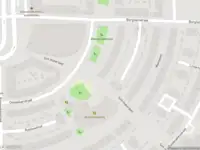 Ambulance met gepaste spoed naar de Kortenbergpad in Amsterdam