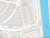 Ambulance met gepaste spoed naar de Rijnstraat in Schiedam