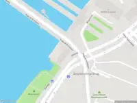 Ambulance met gepaste spoed naar de Dokweg in Dordrecht