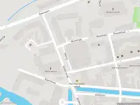 Ambulance met grote spoed naar de Valbrug in Medemblik