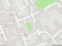 Ambulance met grote spoed naar de Pierre Huyskensplein in Roermond