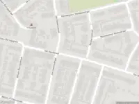 Brandweer en politie met grote spoed naar de Jan van der Spekstraat in Helmond vanwege middelgrote brand