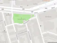 Ambulance met gepaste spoed naar de Diergaardesingel in Rotterdam