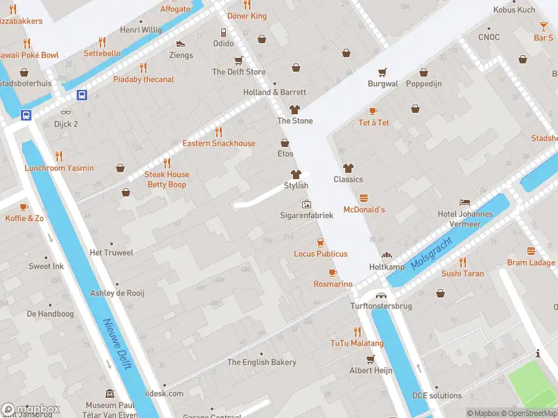 Brandweer met grote spoed naar de Markt in Delft vanwege afgaan automatisch brandalarm