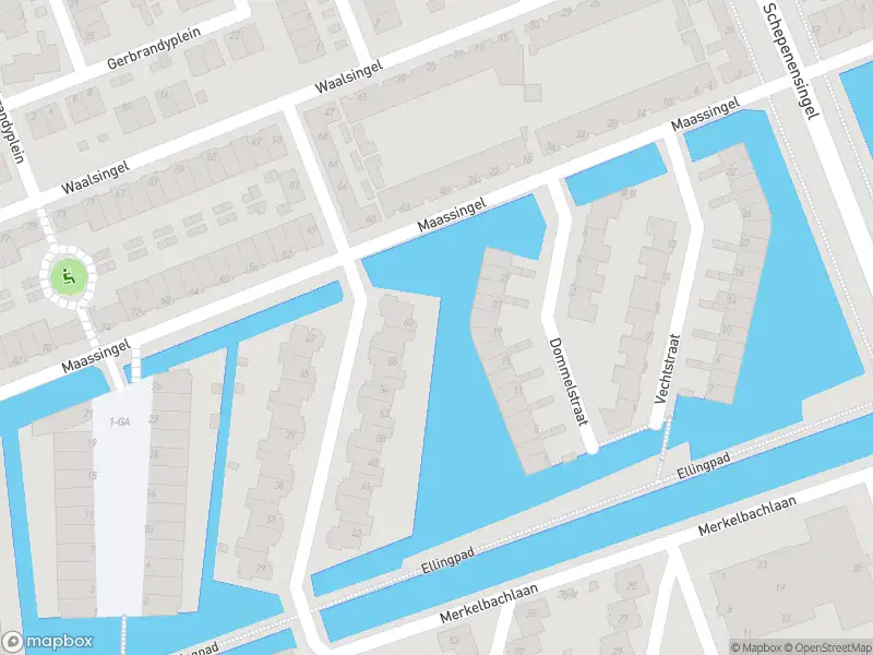 Brandweer met gepaste spoed naar de Maassingel in IJsselstein vanwege afhijsen patient