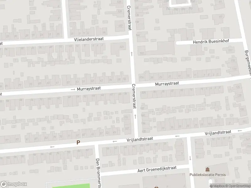 Ambulance met gepaste spoed naar de Murraystraat in Pernis Rotterdam